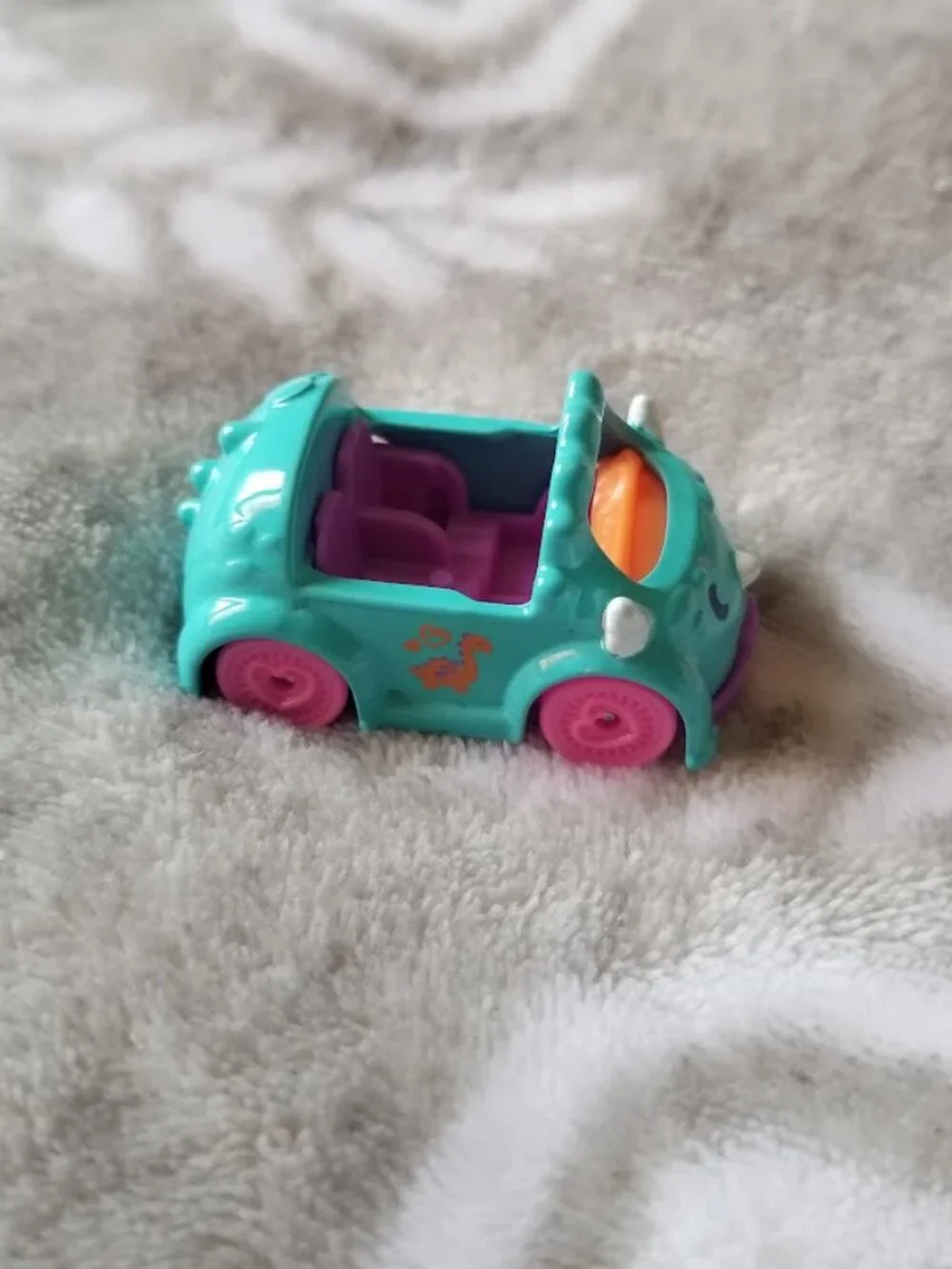 Polly Pocket Car Blue Purple Pink Dinosaur Die-Cast Metal